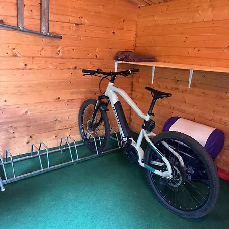 Niemtsch -alte Schule- *