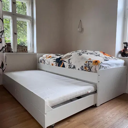 Niemtsch -alte Schule-