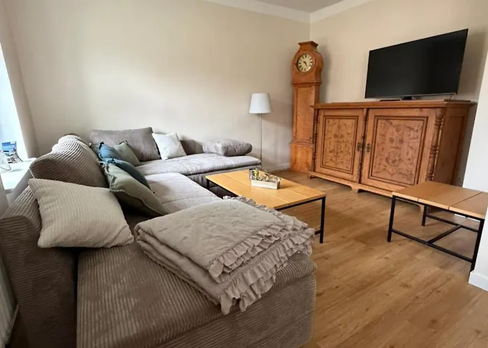 Semesterbostad Niemtsch -alte Schule- *